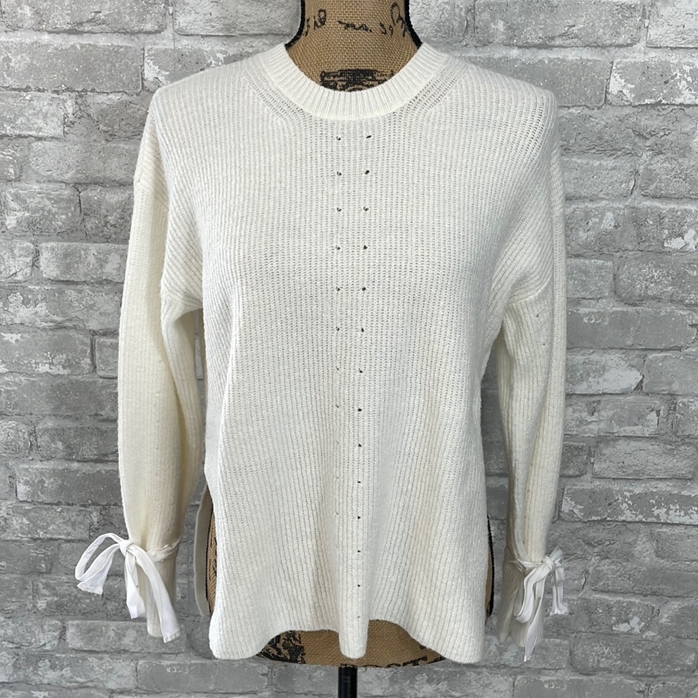 Mustard Seed Tie Sleeves White Sweater